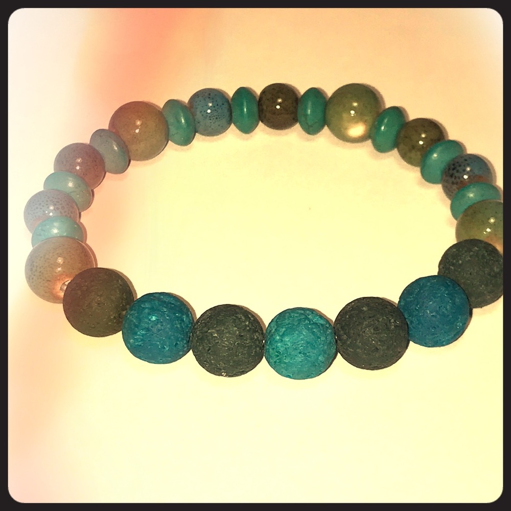 Essential Oil Diffuser Bracelet - Picture 7 of 9